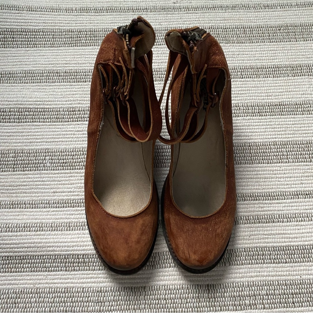 Feeebird Randi Heels Brown - Picture 2 of 8